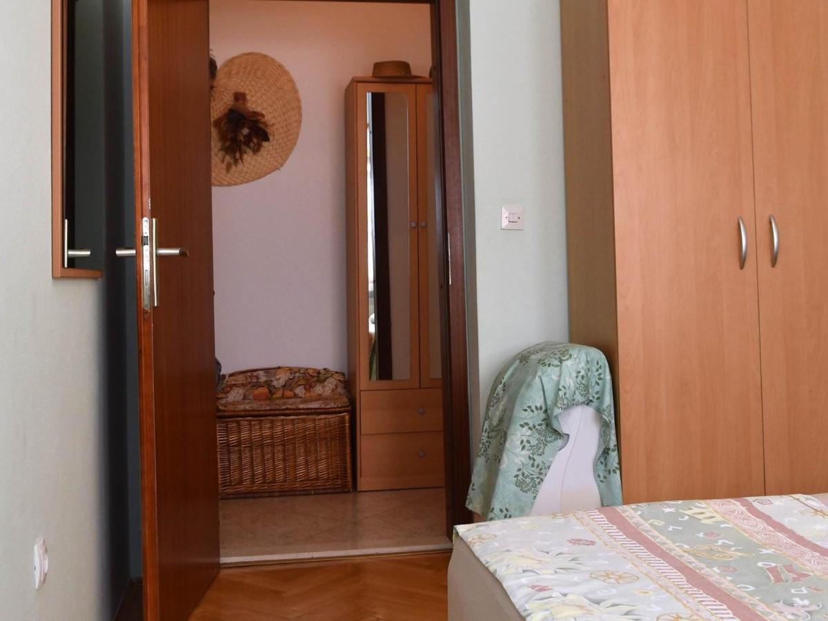 Apartment Manigo Supetar Ngoại thất bức ảnh
